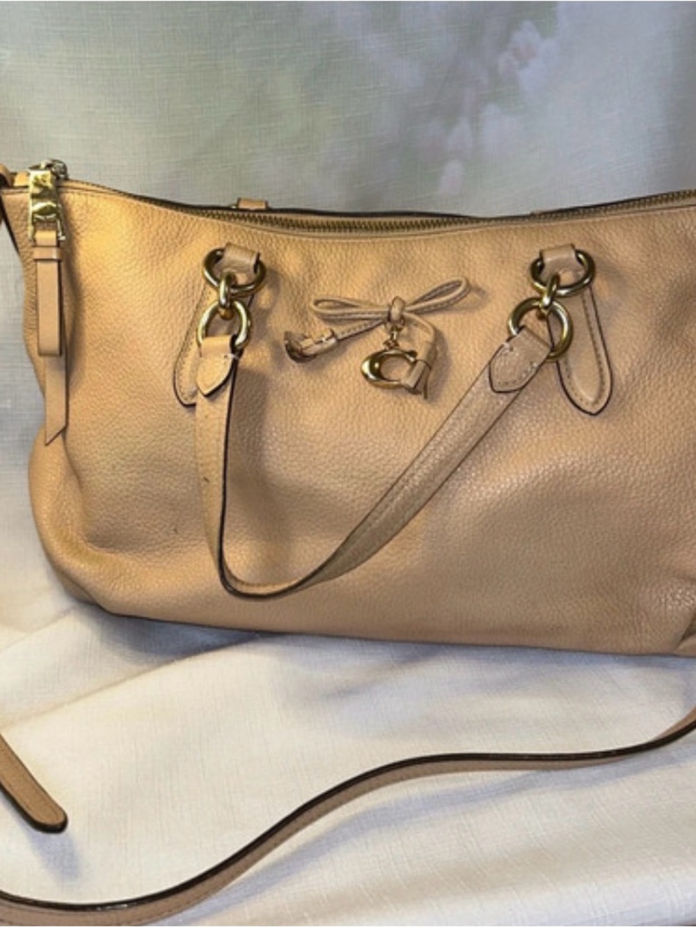 Coach Beige Pebbled Leather Shoulder Bag with Gold Hardware